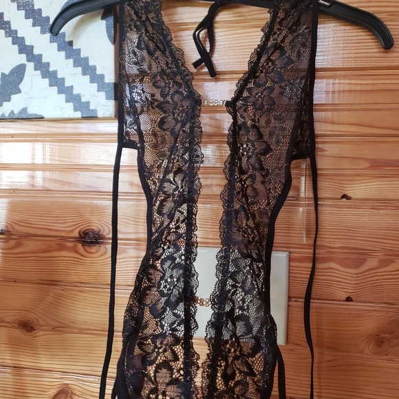 NWT Lace Teddy - Picture 2 of 11